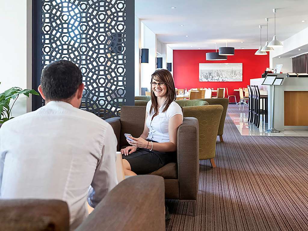 Mercure North Melbourne Restoran gambar
